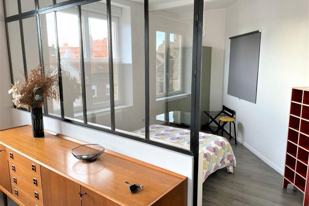 Superbe Loft 100M2 Proche Cathedrale Avec Parking Apartment Reims Exterior photo